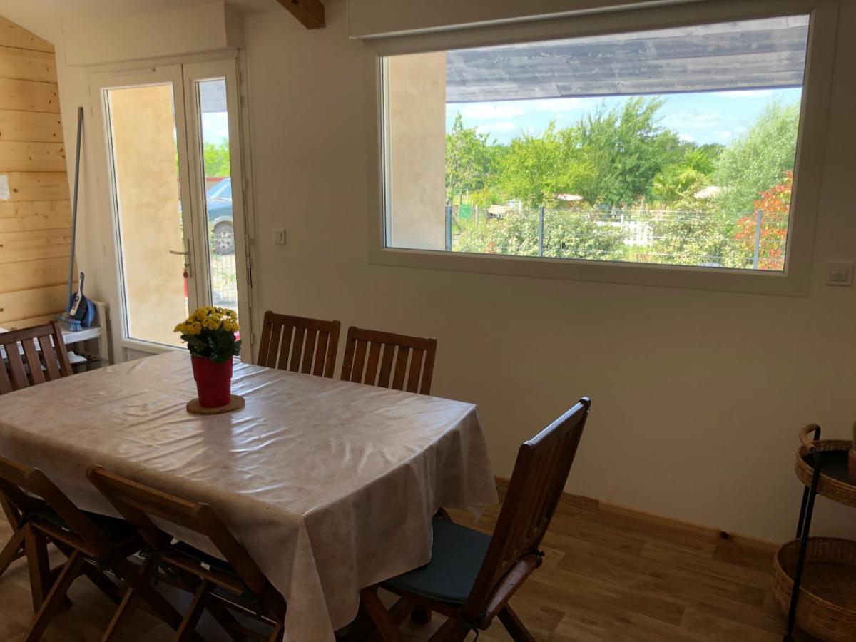 La Petite Ferme De Pouillon - Parc Animalier - Aire De Loisirs Acomodação com café da manhã Exterior foto